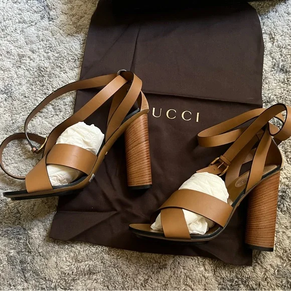 Gucci Tan Leather Heels - Picture 5 of 14